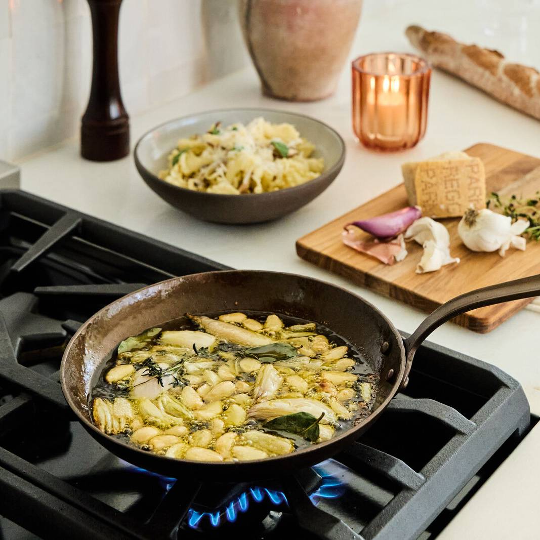 Little Farmhouse Skillet - Image 4